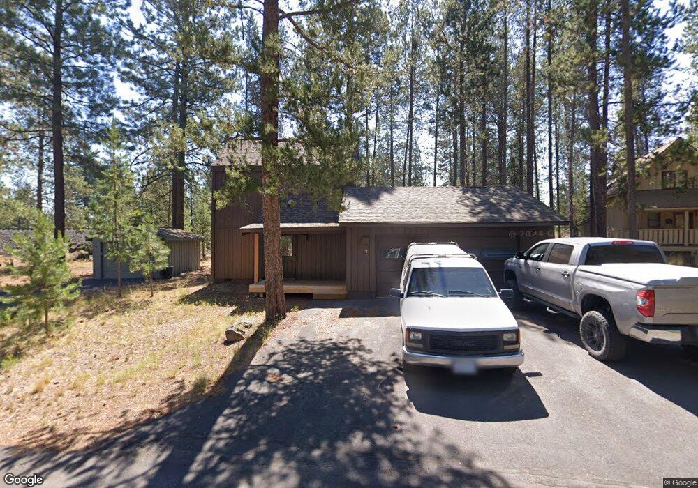 18097 Juniper Ln, Bend, OR 97707 - photo 1