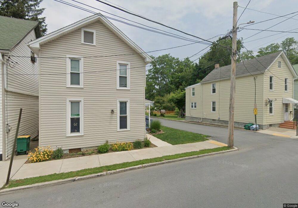 315 E Liberty St, Chambersburg, PA 17201 - photo 1