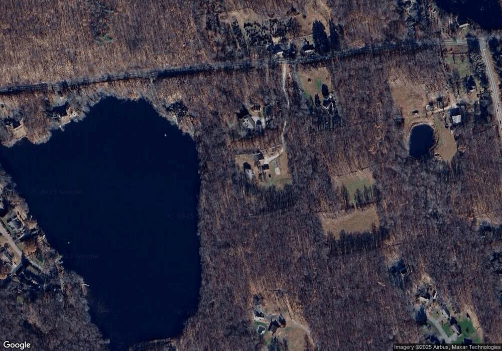 575 Winthrop Rd, Deep River, CT 06417 - photo 1