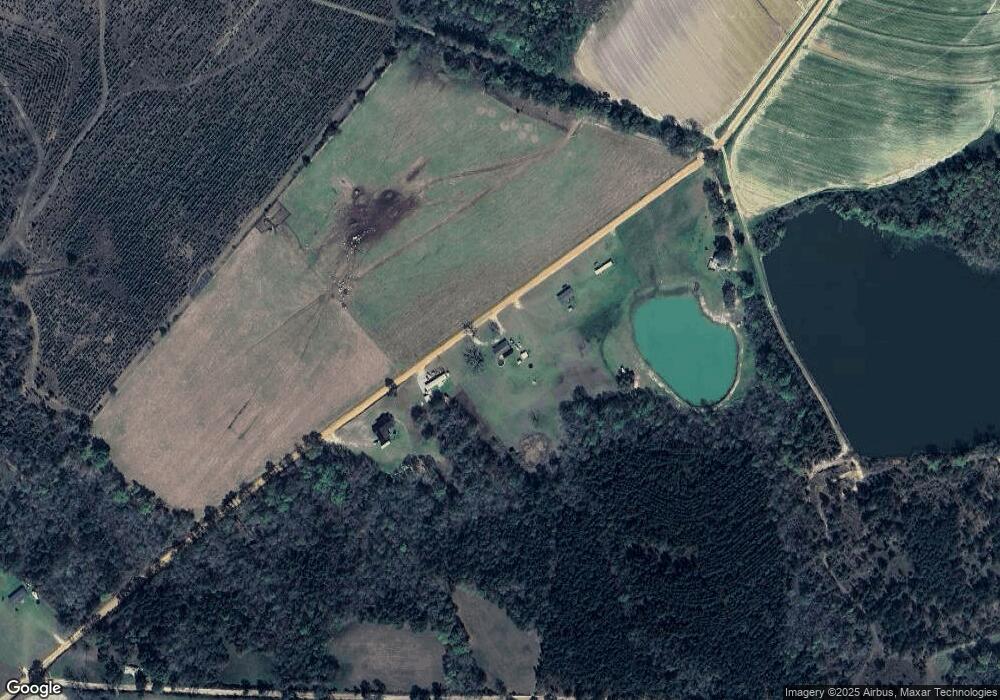 653 Alex Hardwick Rd, Lyons, GA 30436 - photo 1