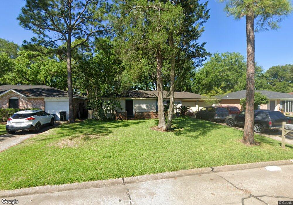 16930 Tibet Rd, Friendswood, TX 77546 - photo 1