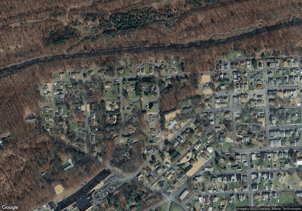 450 Cypress St, Coal Township, PA 17866 - photo 1