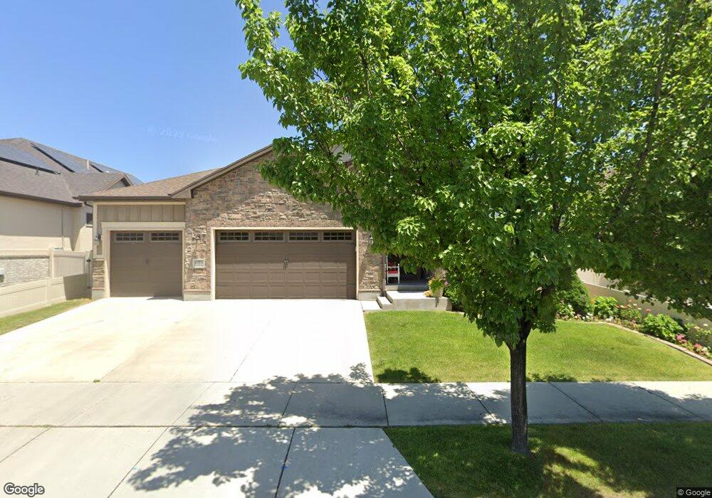 10429 S Shady Plum Way, South Jordan, UT 84009 - photo 1