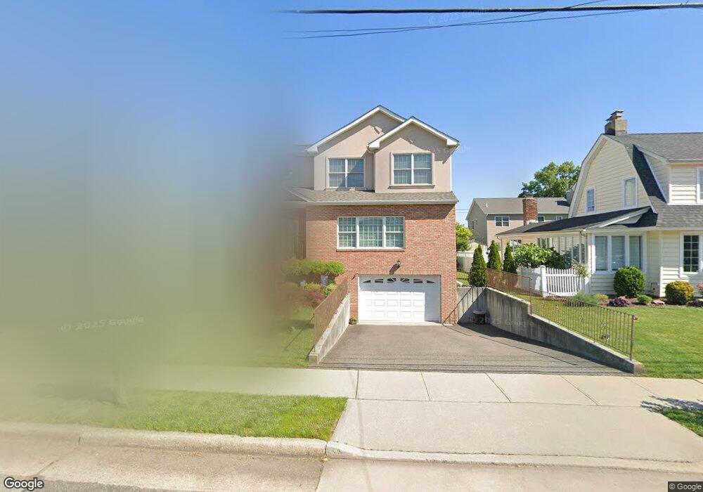 46 Jerome Ave, Mineola, NY 11501 - photo 1