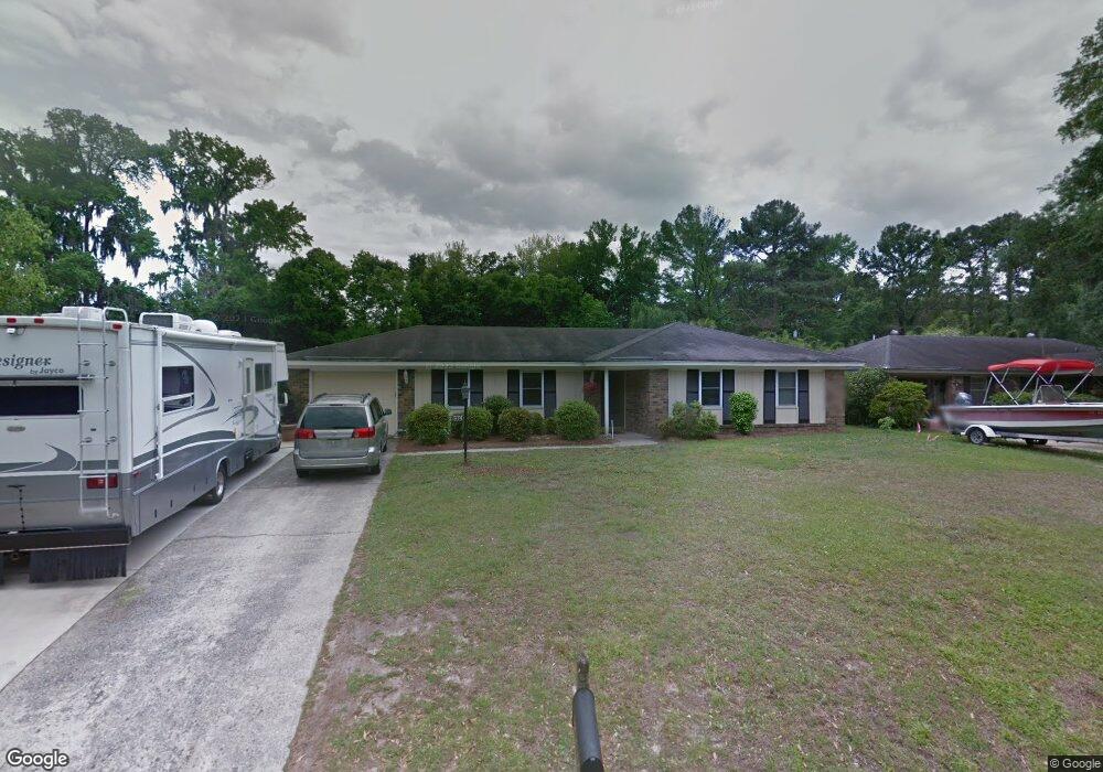 620 Leaning Oaks Dr, Savannah, GA 31410 - photo 1