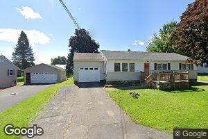 6 Grove St, East Millinocket, ME 04430