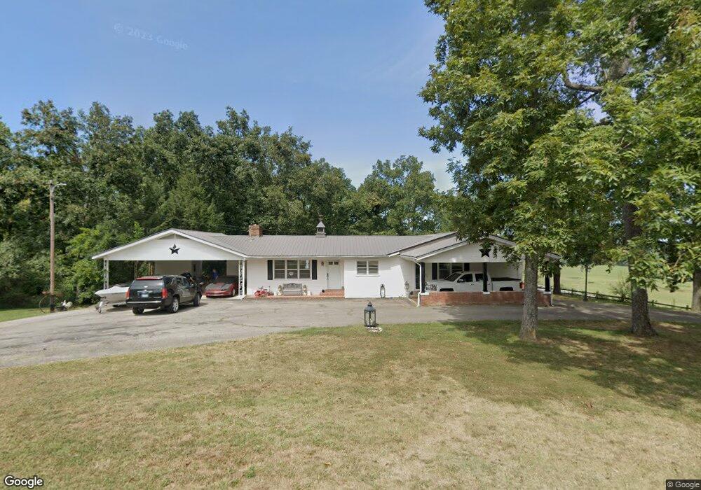 316 Breeding St, Linden, TN 37096 - photo 1