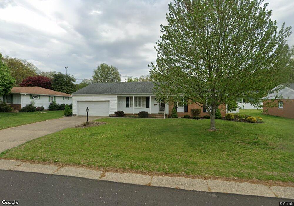 1676 Flint Ln, Coshocton, OH 43812 - photo 1