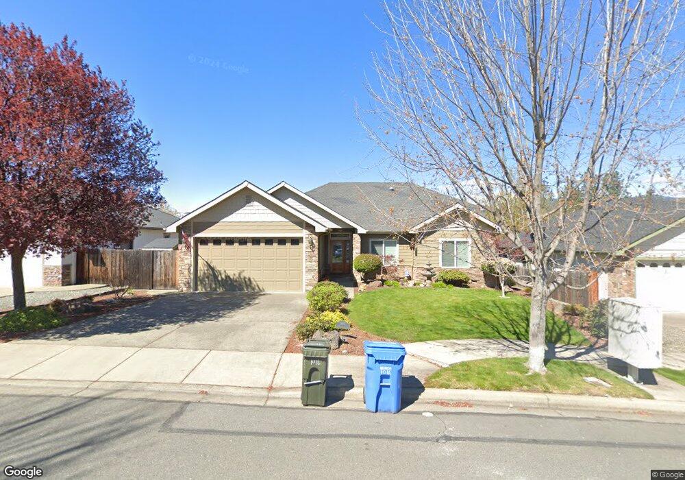 1016 SE Jerrine St, Grants Pass, OR 97527 - photo 1