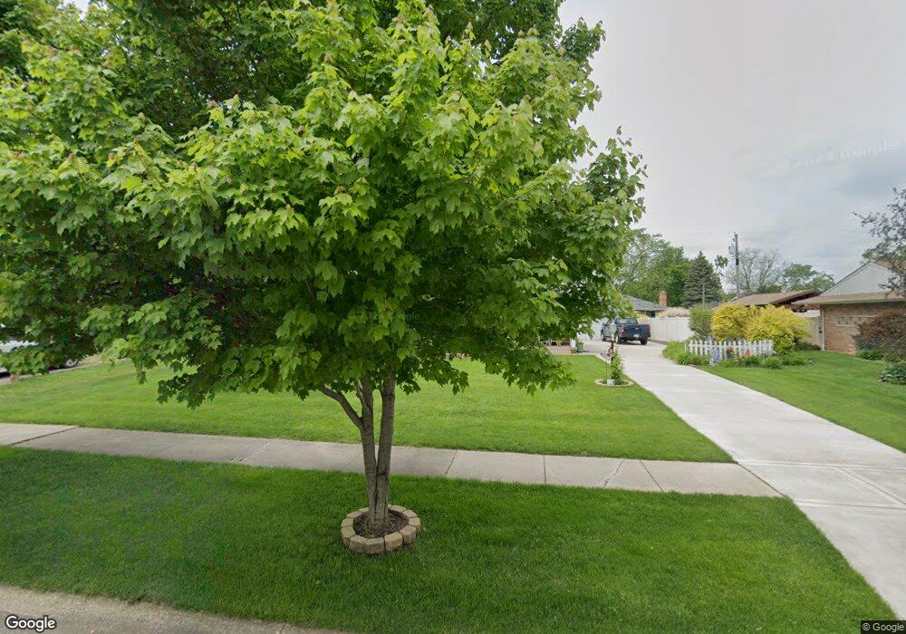 8406 Cottage Grove Ave, Highland, IN 46322 - photo 1