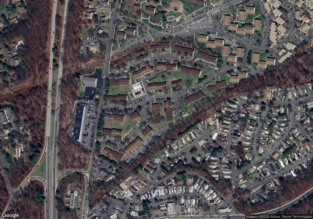 1 Darian Ct unit 2A, Pomona, NY 10970 - photo 1