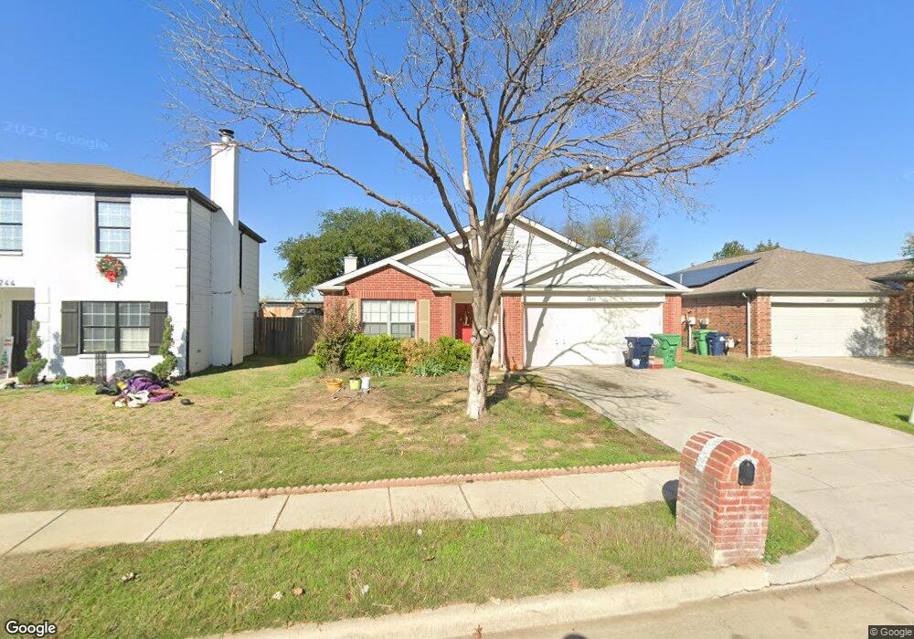 3240 Bent Creek Dr, Denton, TX 76210 - photo 1