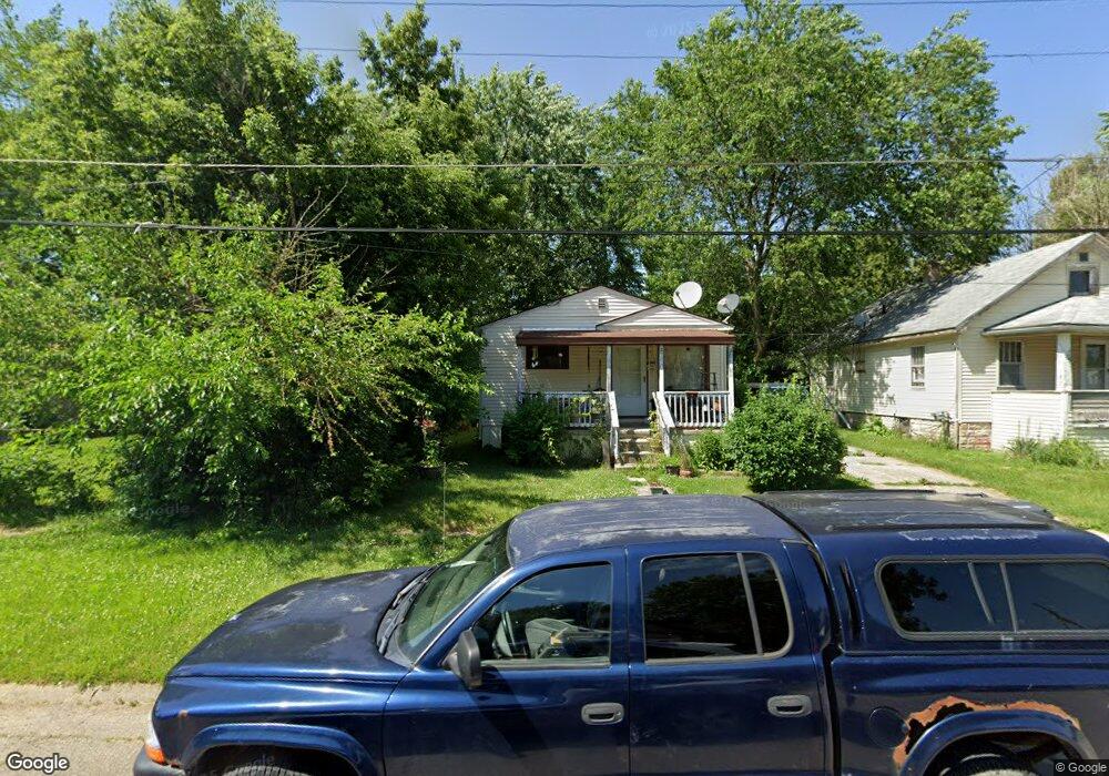 640 Vermilya Ave, Flint, MI 48507 - photo 1