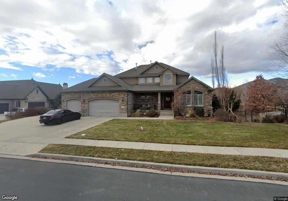 11507 N Sunset Hills Dr, Highland, UT 84003 - photo 1