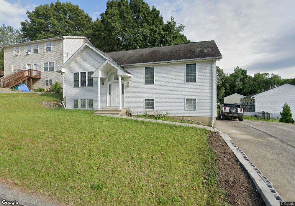 2 Bolton St, Worcester, MA 01604 - photo 1