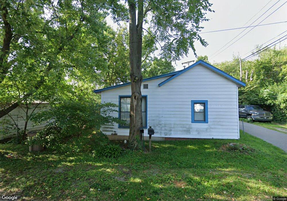 2051 Wallace Ave, Columbus, IN 47201 - photo 1