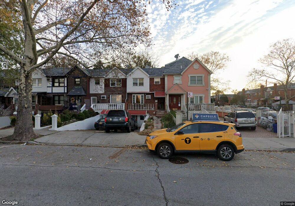 31-47 69th St unit 2nd Fl, Flushing, NY 11377 - photo 1