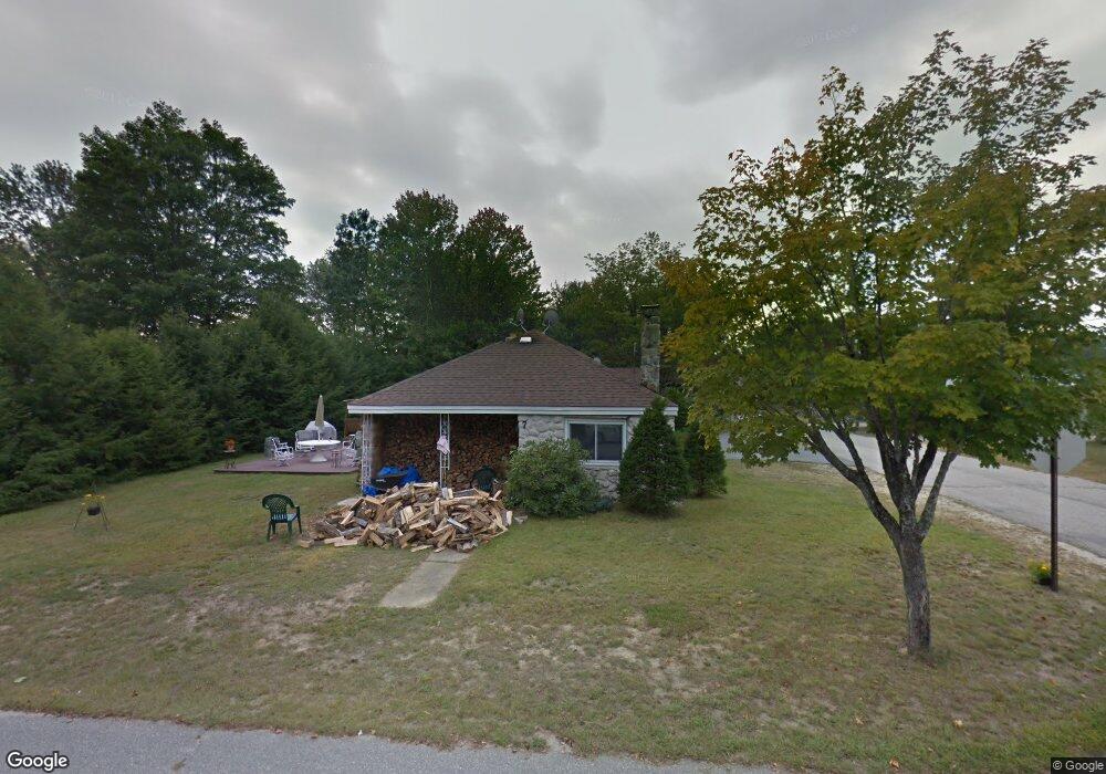 7 Center St, Old Orchard Beach, ME 04064 - photo 1