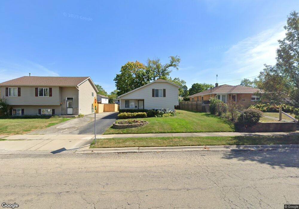 1837 N Jackson St, Waukegan, IL 60087 - photo 1