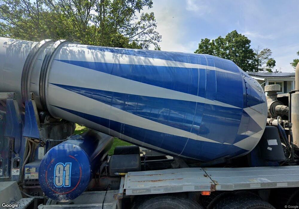 31 Fishermans Dr, Port Washington, NY 11050 - photo 1