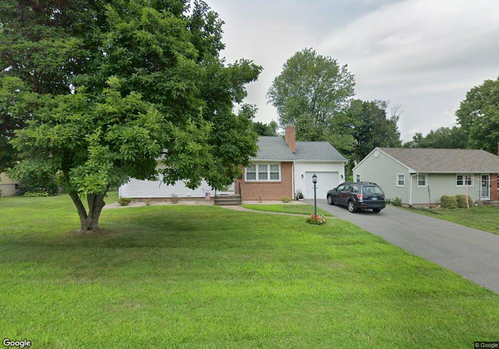 110 Lydall Rd, Newington, CT 06111 - photo 1