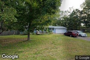 15 Longmeadow Dr, Amherst, MA 01002