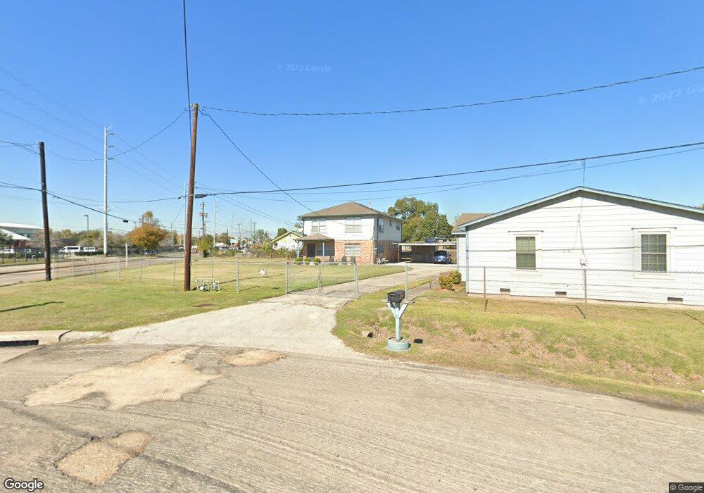 2526 Wavell St, Houston, TX 77088 - photo 1