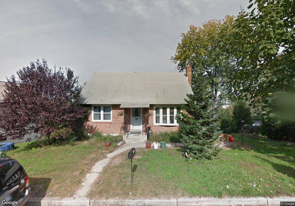 933 Highwood Ave, Reading, PA 19607 - photo 1