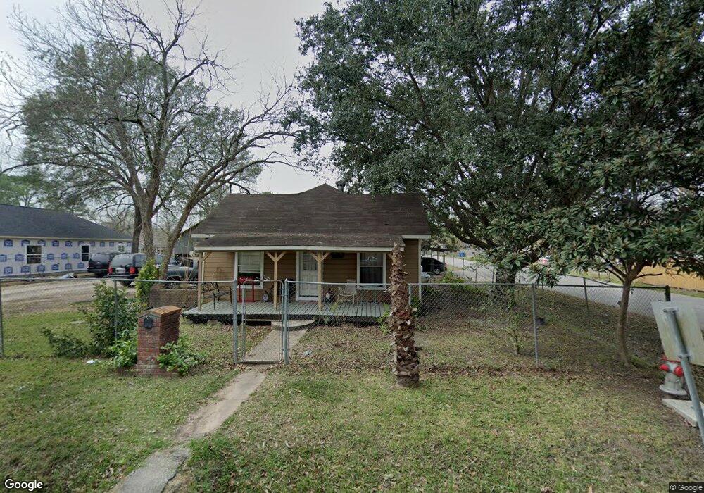 1600 6th St, Rosenberg, TX 77471 - photo 1