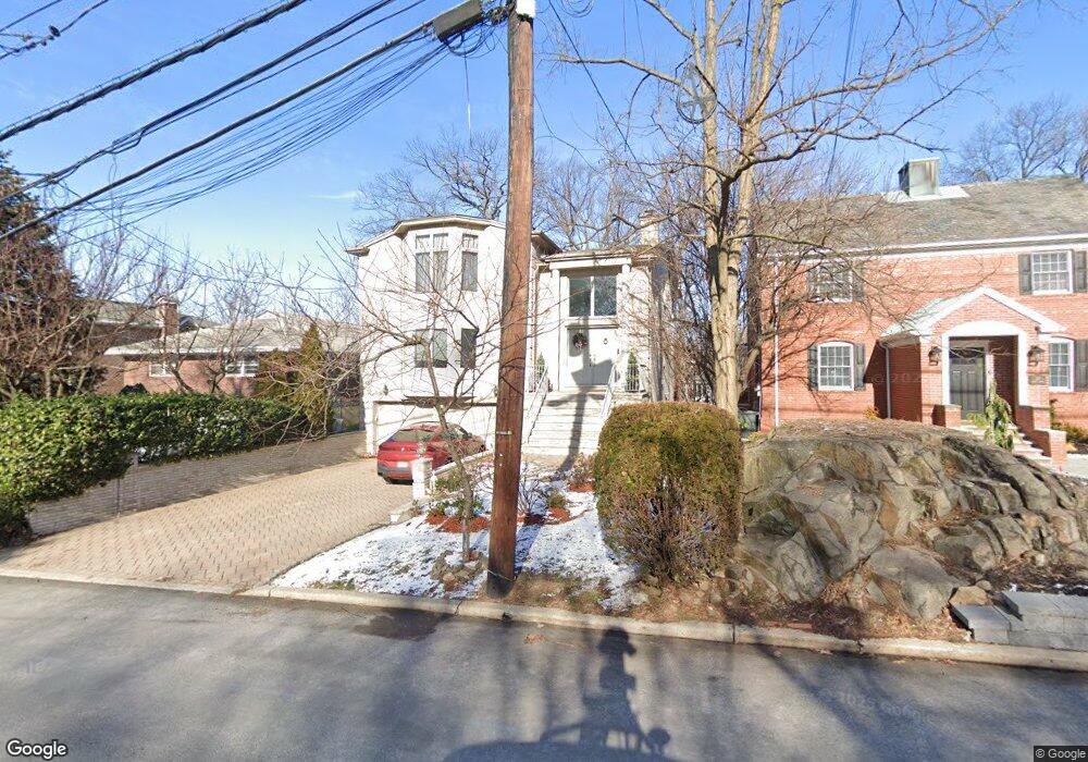 39 Irving Ave, Englewood Cliffs, NJ 07632 - photo 1