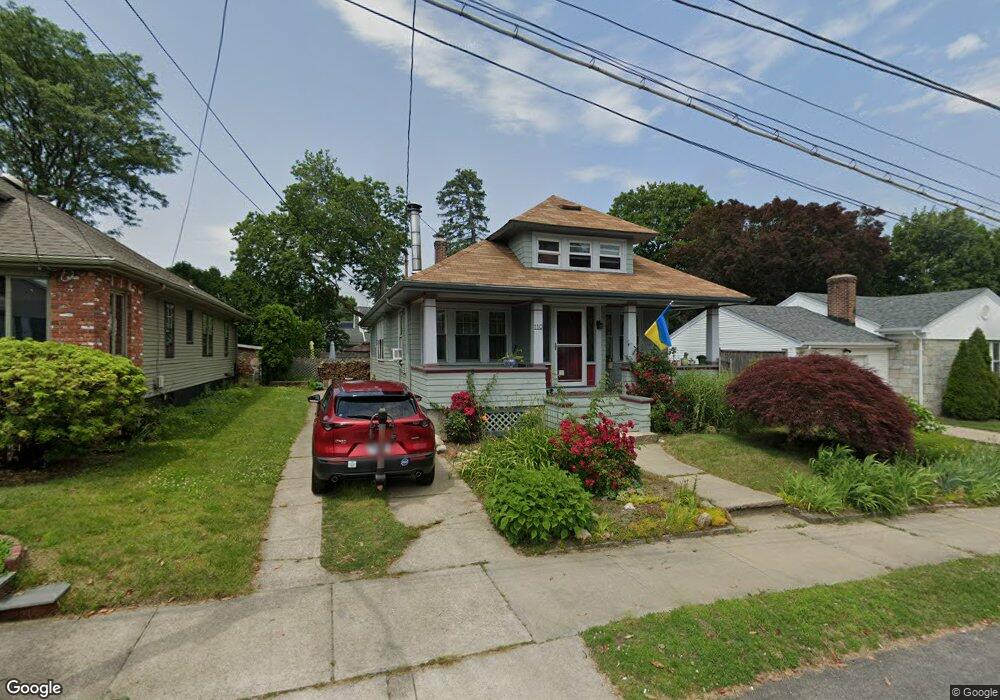 110 Friendly Rd, Cranston, RI 02910 - photo 1