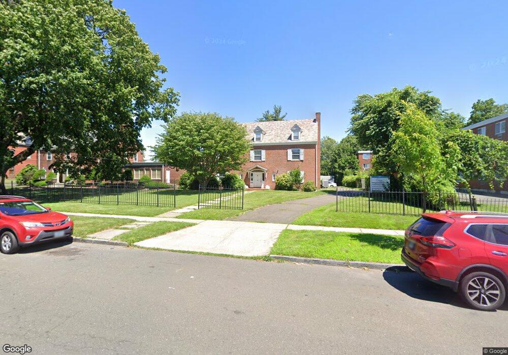 54 Forest St, Hartford, CT 06105 - photo 1