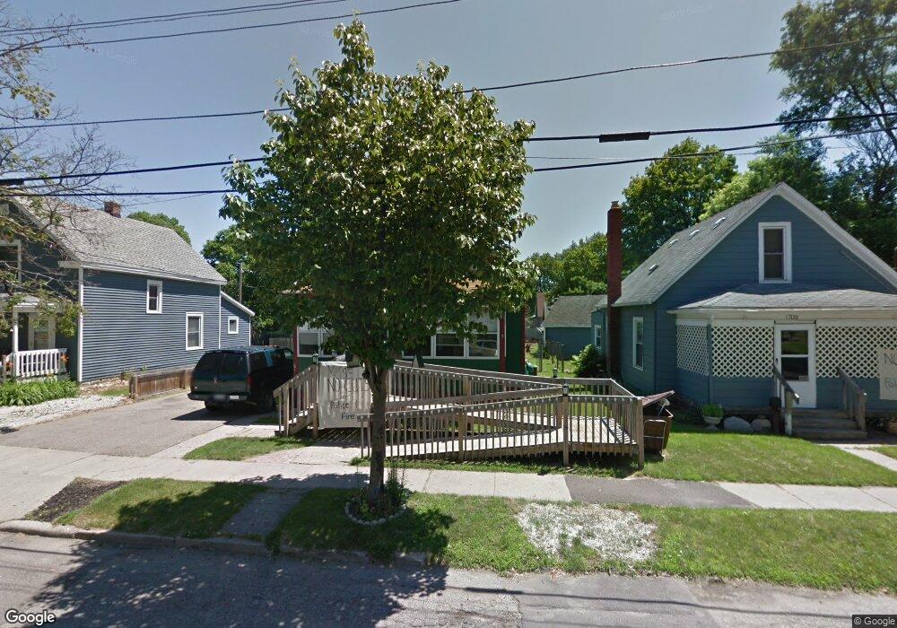 1705 Martin St, Lansing, MI 48910 - photo 1