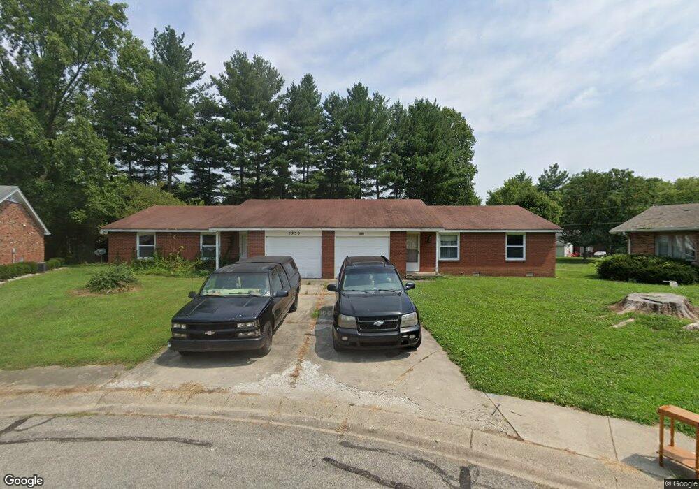 5230 Apache Ct, Columbus, IN 47203 - photo 1