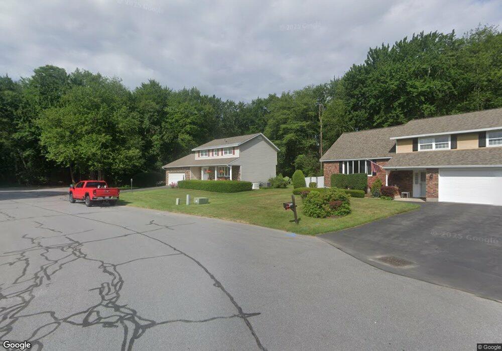 2 Cindy Crest Dr, Rotterdam, NY 12306 - photo 1