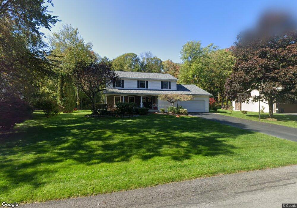 723 St Marks Ln, Schenectady, NY 12309 - photo 1