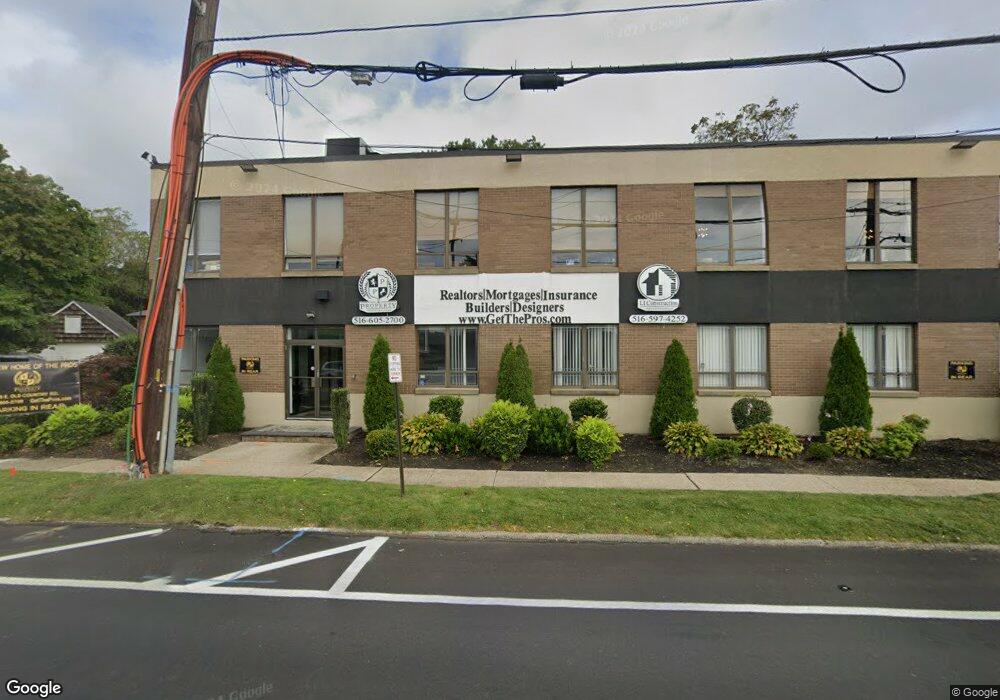 64 E Old Country Rd, Mineola, NY 11501 - photo 1