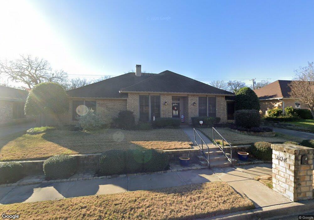 804 Saddlebrook Dr S, Bedford, TX 76021 - photo 1