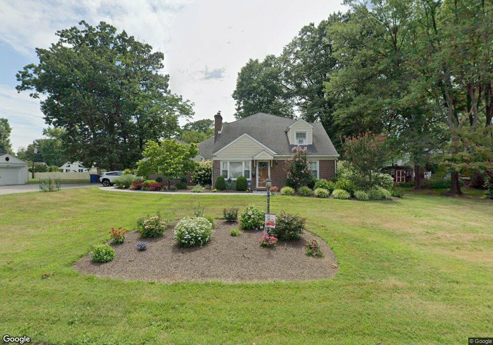 403 Osborne Ln, Wallingford, PA 19086 - photo 1