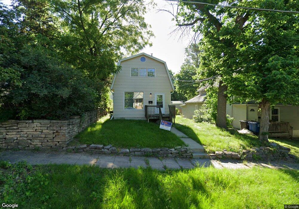 3137 8th St, Des Moines, IA 50313 - photo 1