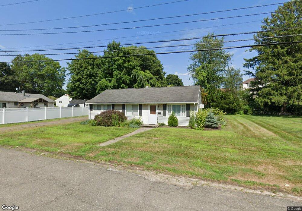 60 Marilyn Dr, Bridgeport, CT 06606 - photo 1