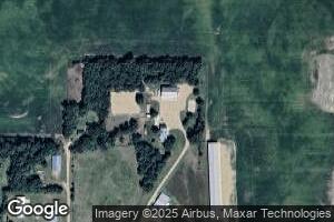 2008 Redwood St, Tyndall, SD 57066