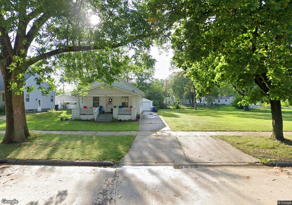 1648 8th St NW, Cedar Rapids, IA 52405 - photo 1