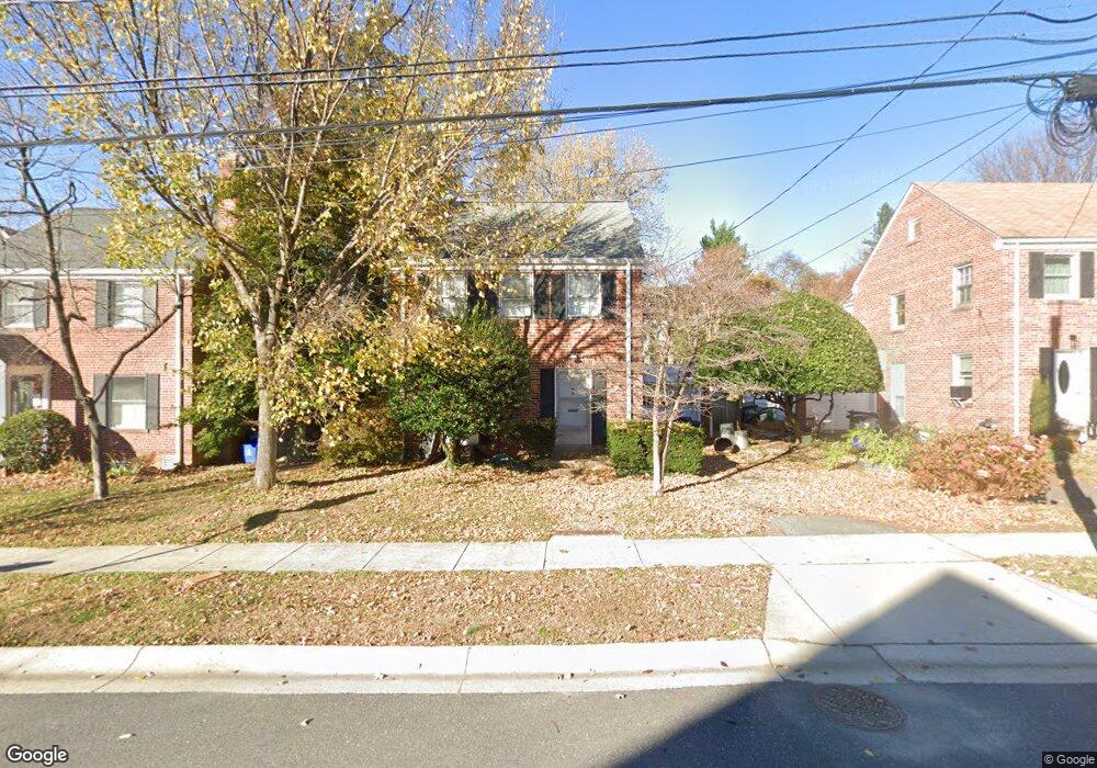 4513 Maple Ave, Bethesda, MD 20814 - photo 1