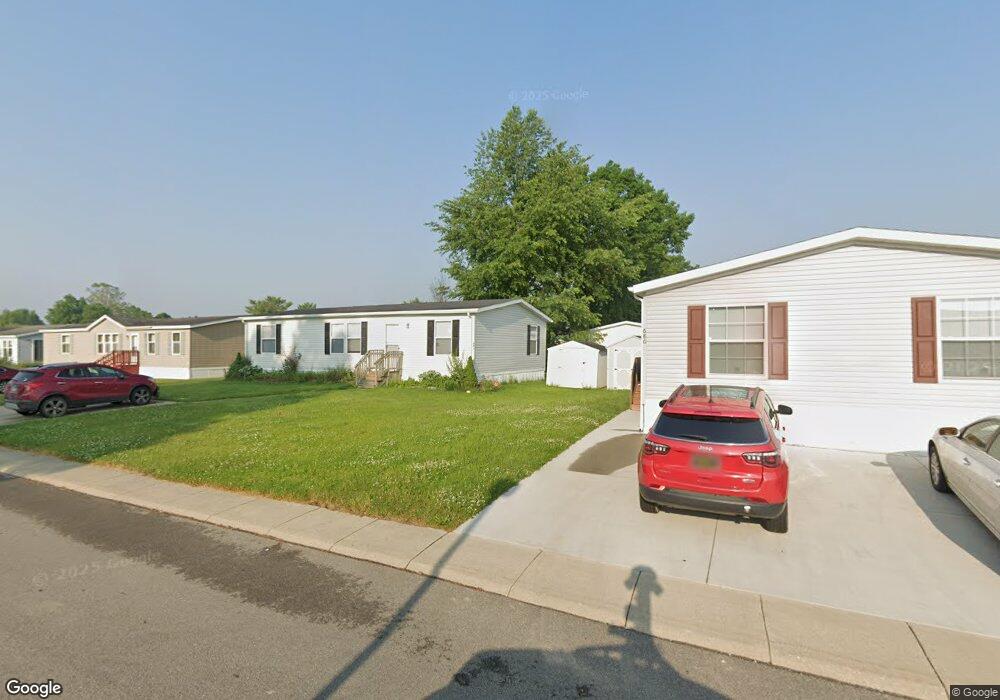 632 Crabapple Ct, Flint, MI 48506 - photo 1