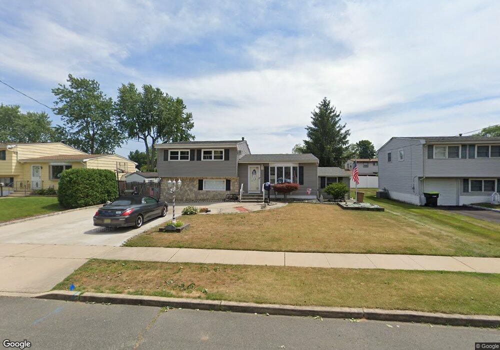 213 Throckmorton Ln, Old Bridge, NJ 08857 - photo 1