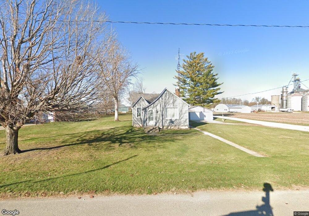 208 E 1st St, Cedar Point, IL 61316 - photo 1