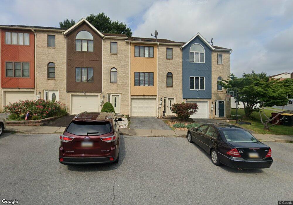 162 Shiloh Ct, Whitehall, PA 18052 - photo 1