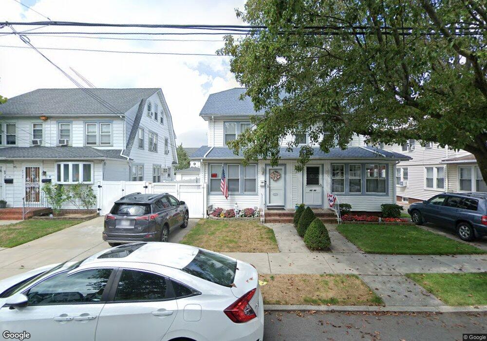 4532 170th St, Flushing, NY 11358 - photo 1