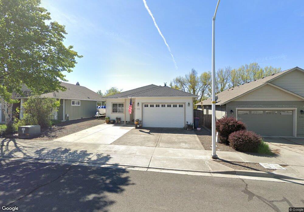 232 Aurora Ln, Central Point, OR 97502 - photo 1